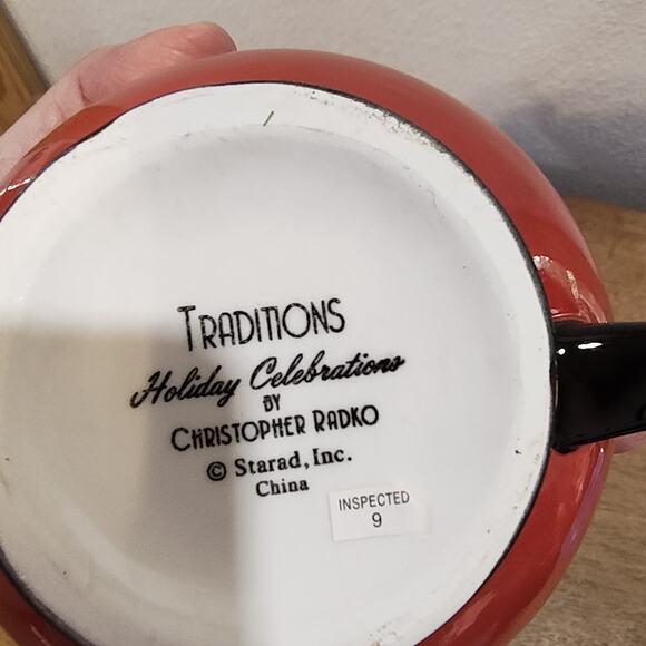 Vintage Traditions Christopher Radko Christmas Santa Teapot & Cup Set - Picture 10 of 11